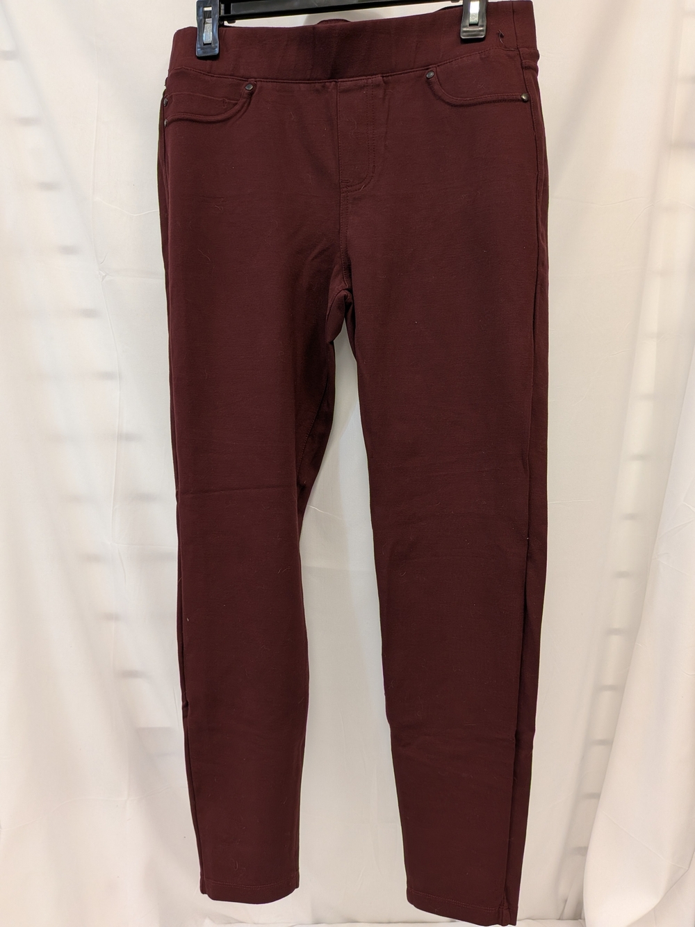 Liverpool Women's Skinny Pants in Burgundy